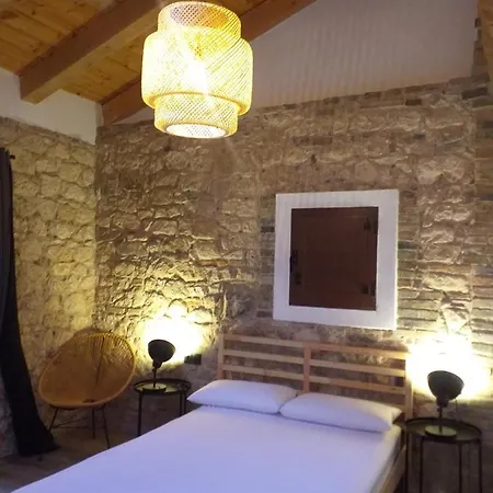 Apartamento Bajo Los Arcos Teruel Extérieur photo